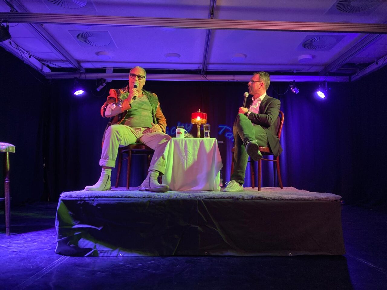 Unsere Juli-Veranstaltung: Der Weg vom Fußball-Trainer zu Mickys Talk