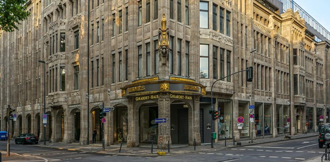 Der Sitz der DONNER & REUSCHEL Privatbank in Düsseldorf – das Girardet Haus.